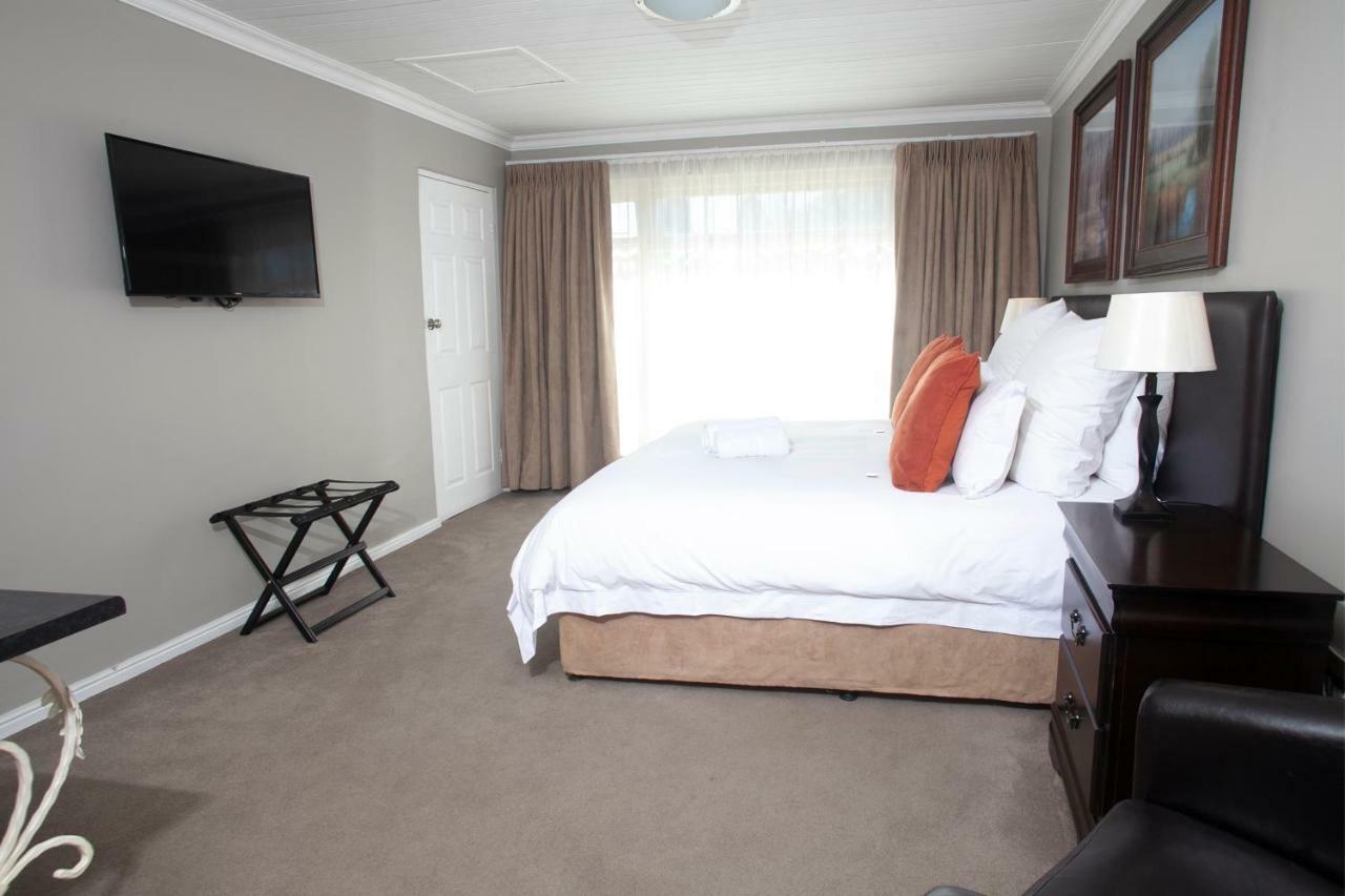 รัสลาแมร์ โฮเต็ล Hotel เดอร์บันวิลล์ ภายนอก รูปภาพ